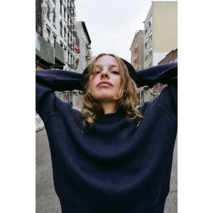 ZARA Navy Blue Ribbed Knit Pullover Round Neck Sweater